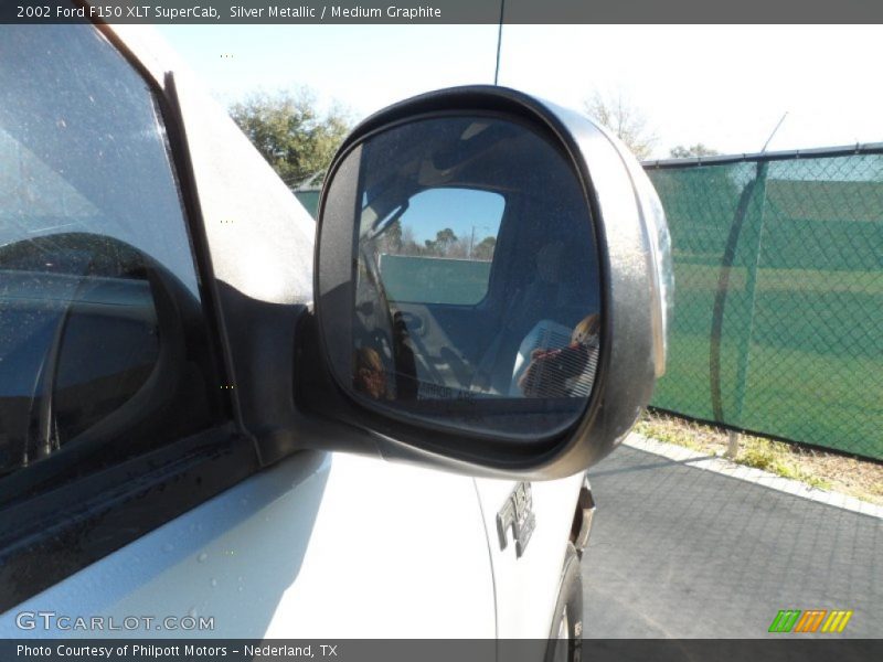 Silver Metallic / Medium Graphite 2002 Ford F150 XLT SuperCab
