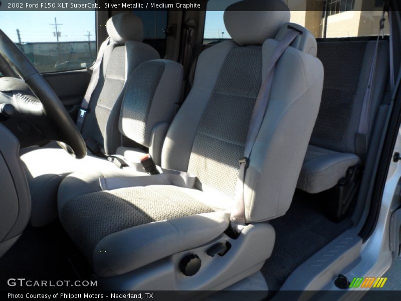Silver Metallic / Medium Graphite 2002 Ford F150 XLT SuperCab