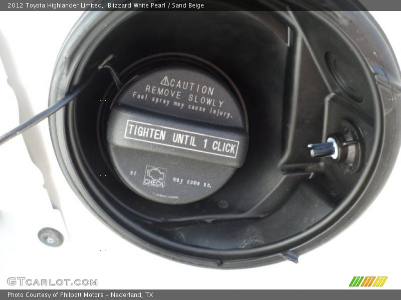 Blizzard White Pearl / Sand Beige 2012 Toyota Highlander Limited