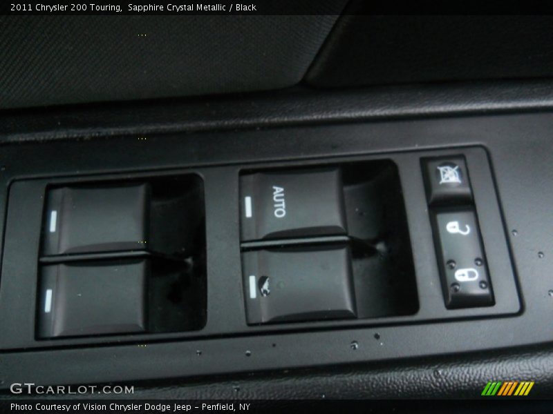 Sapphire Crystal Metallic / Black 2011 Chrysler 200 Touring