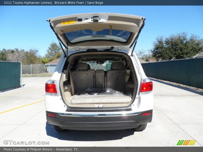 Blizzard White Pearl / Sand Beige 2012 Toyota Highlander Limited