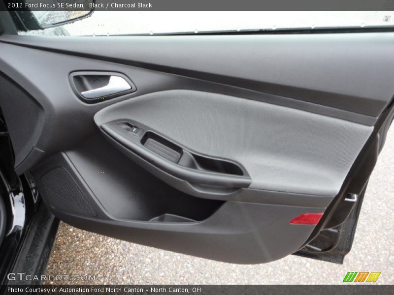 Black / Charcoal Black 2012 Ford Focus SE Sedan
