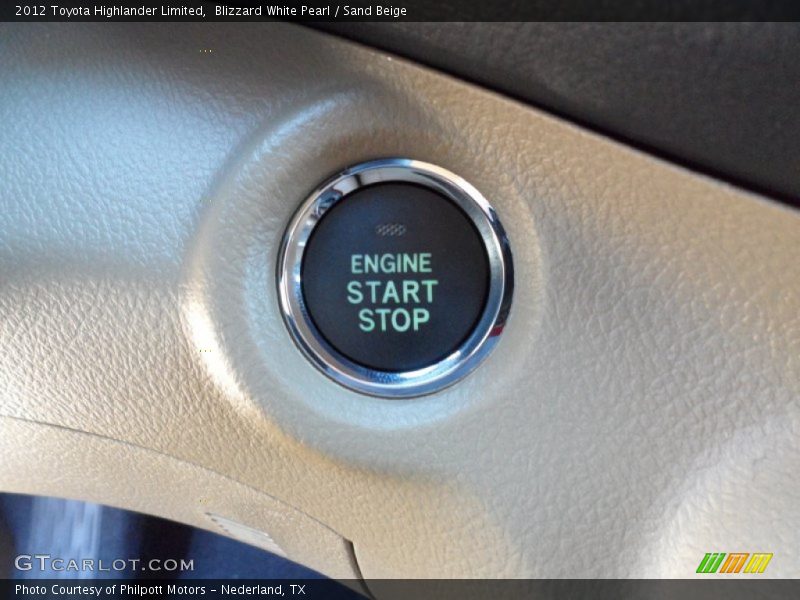 Blizzard White Pearl / Sand Beige 2012 Toyota Highlander Limited