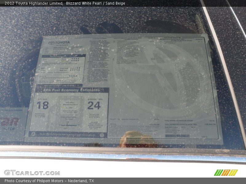 Blizzard White Pearl / Sand Beige 2012 Toyota Highlander Limited