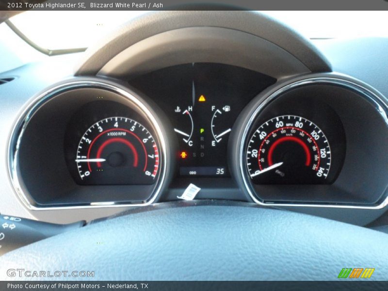 Blizzard White Pearl / Ash 2012 Toyota Highlander SE