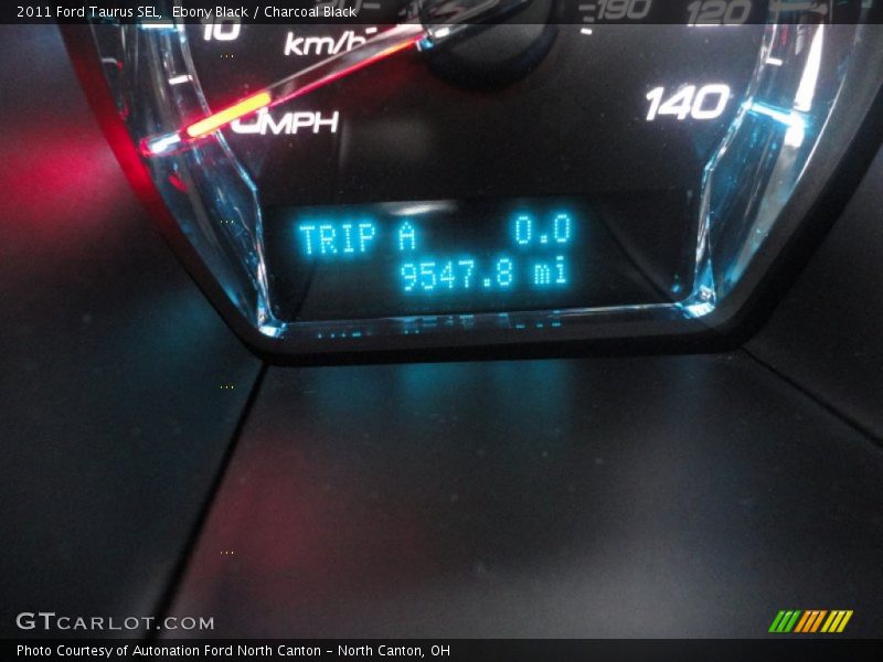 Ebony Black / Charcoal Black 2011 Ford Taurus SEL