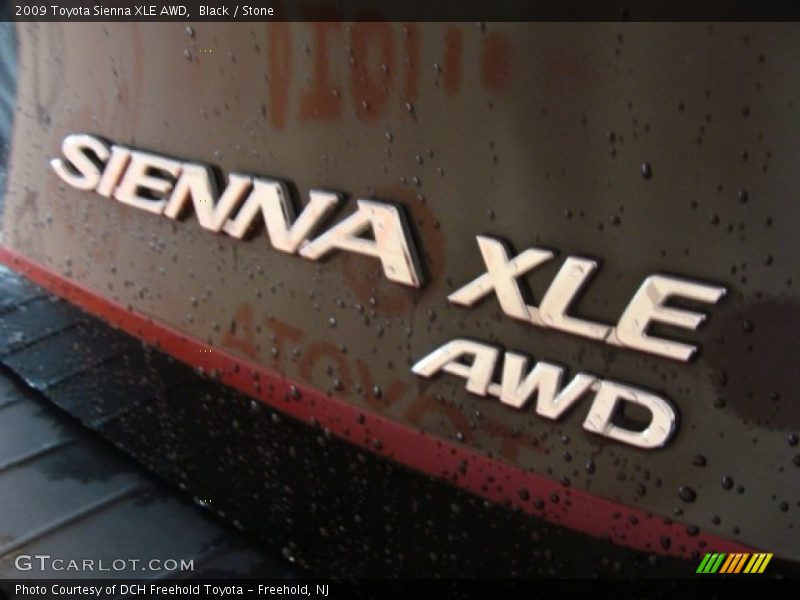 Black / Stone 2009 Toyota Sienna XLE AWD