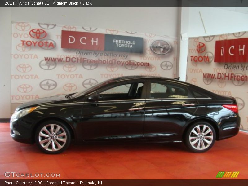 Midnight Black / Black 2011 Hyundai Sonata SE