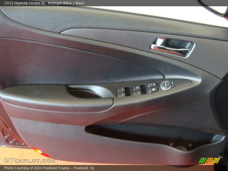 Midnight Black / Black 2011 Hyundai Sonata SE
