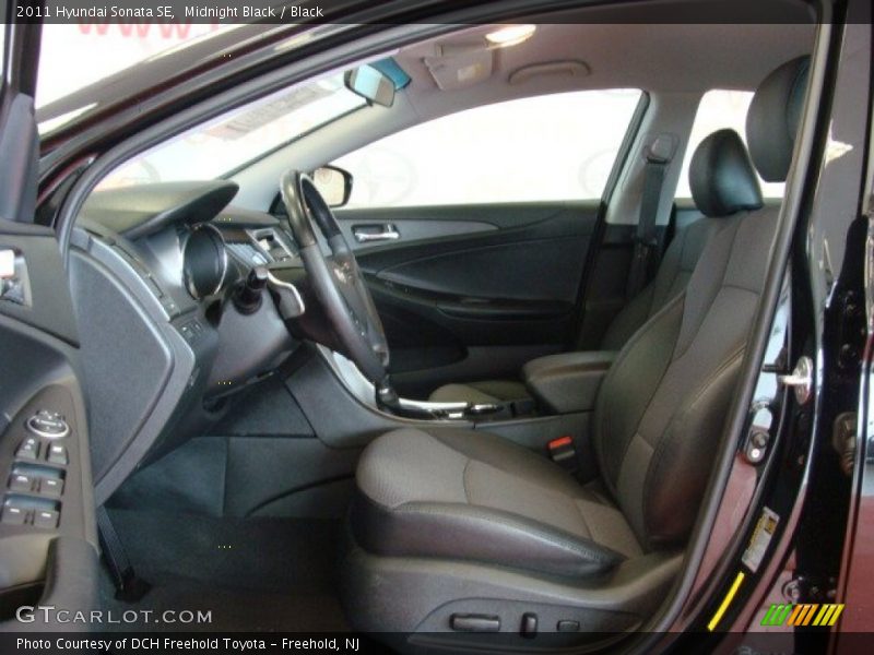 Midnight Black / Black 2011 Hyundai Sonata SE