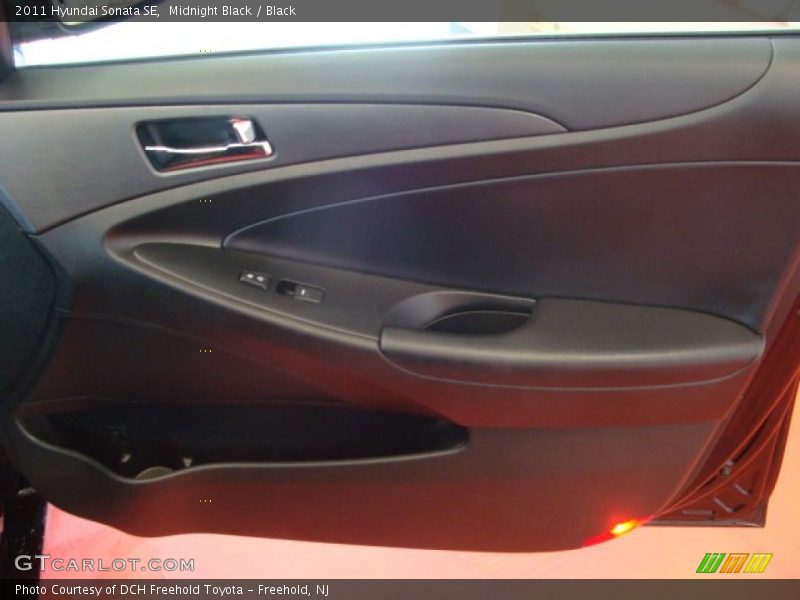 Midnight Black / Black 2011 Hyundai Sonata SE
