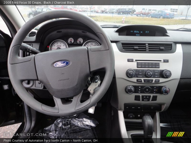 Black / Charcoal Black 2008 Ford Focus SE Coupe