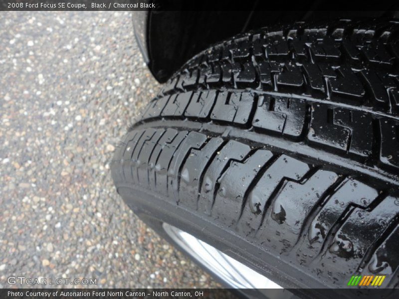 Black / Charcoal Black 2008 Ford Focus SE Coupe