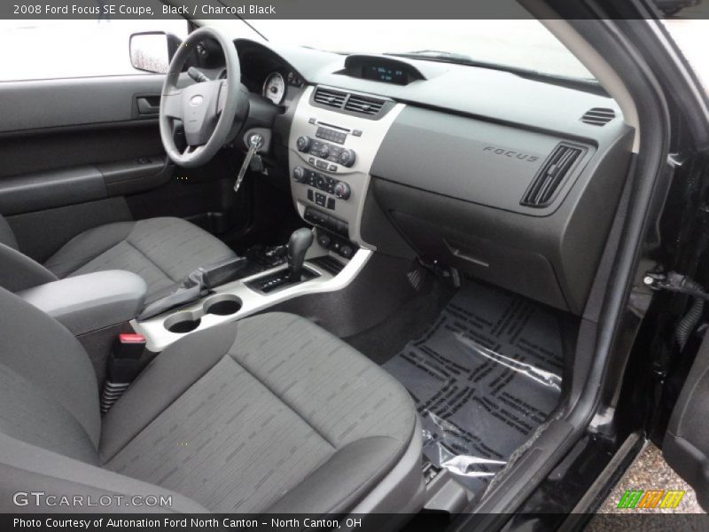 Black / Charcoal Black 2008 Ford Focus SE Coupe
