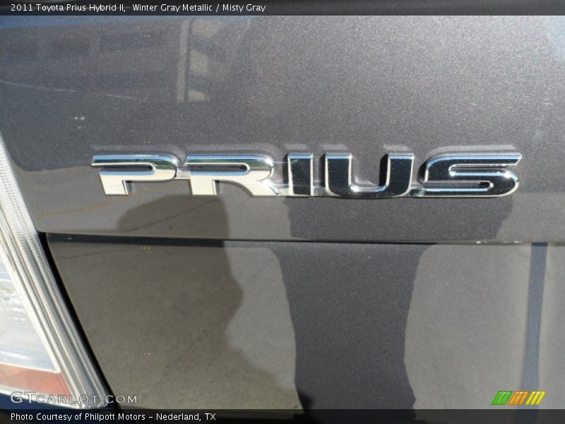 Winter Gray Metallic / Misty Gray 2011 Toyota Prius Hybrid II
