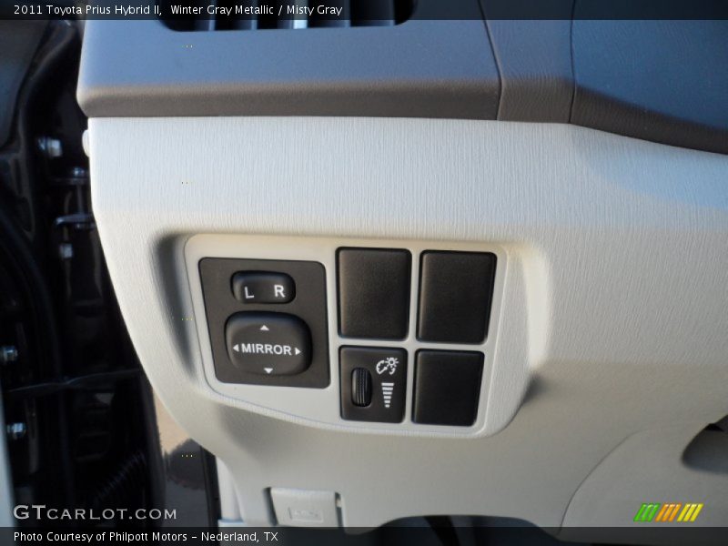 Winter Gray Metallic / Misty Gray 2011 Toyota Prius Hybrid II