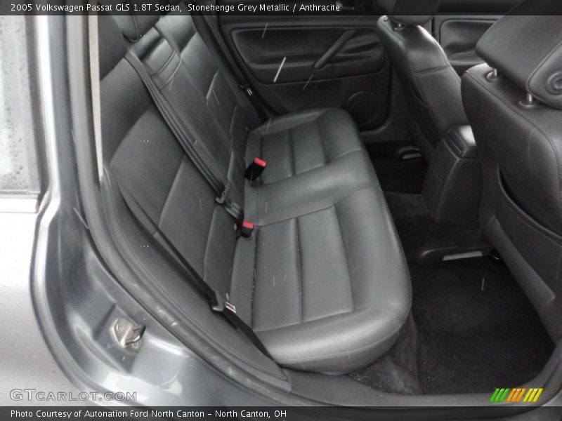 Stonehenge Grey Metallic / Anthracite 2005 Volkswagen Passat GLS 1.8T Sedan