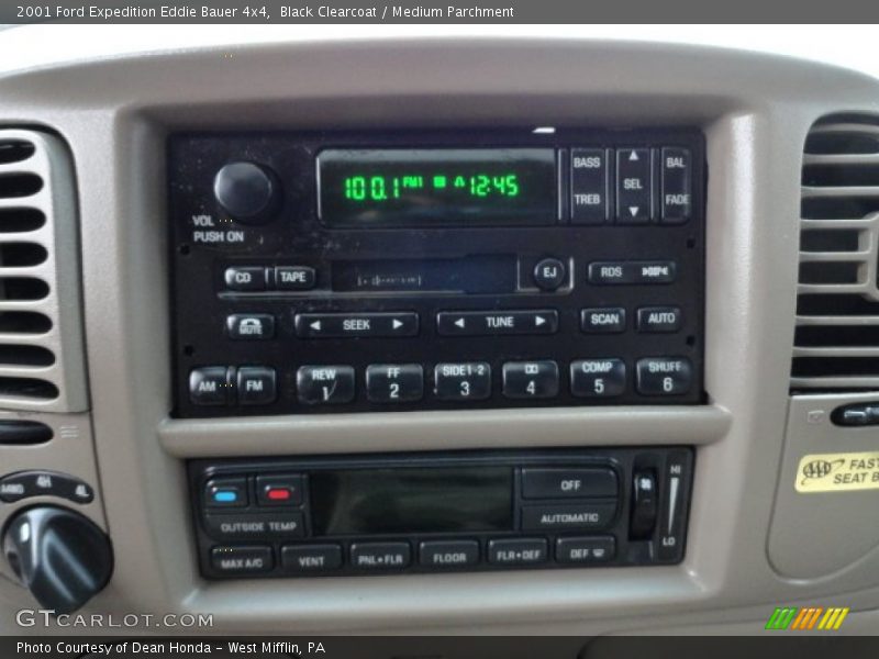 Black Clearcoat / Medium Parchment 2001 Ford Expedition Eddie Bauer 4x4