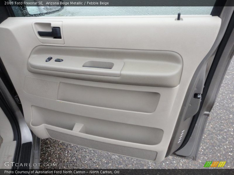Arizona Beige Metallic / Pebble Beige 2005 Ford Freestar SE