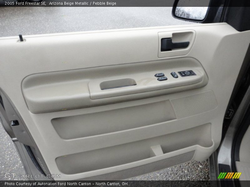 Arizona Beige Metallic / Pebble Beige 2005 Ford Freestar SE