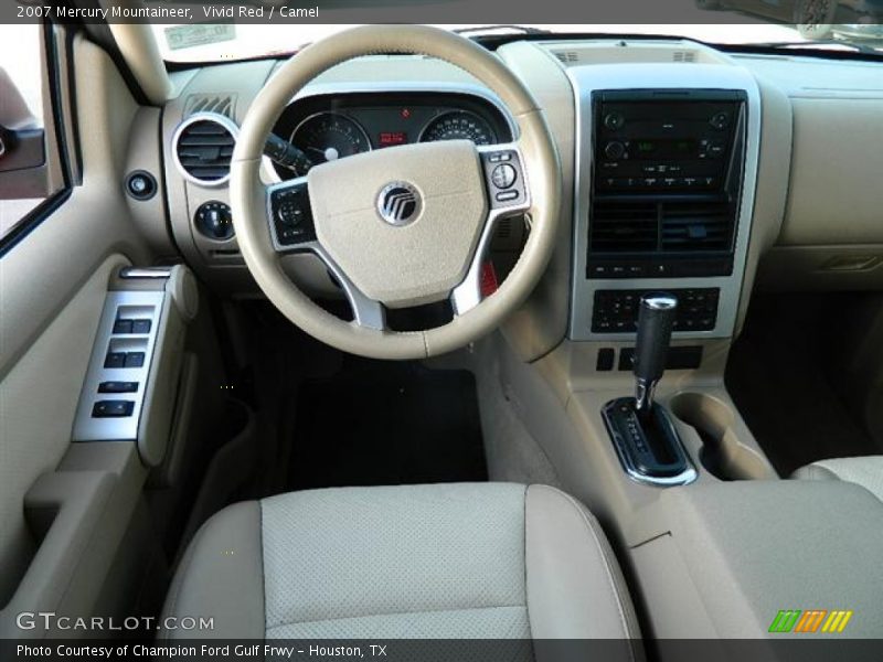  2007 Mountaineer  Camel Interior