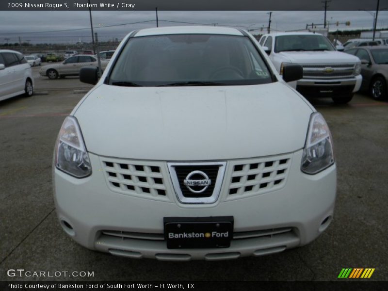 Phantom White / Gray 2009 Nissan Rogue S
