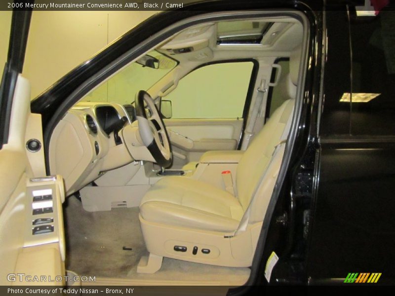 Black / Camel 2006 Mercury Mountaineer Convenience AWD
