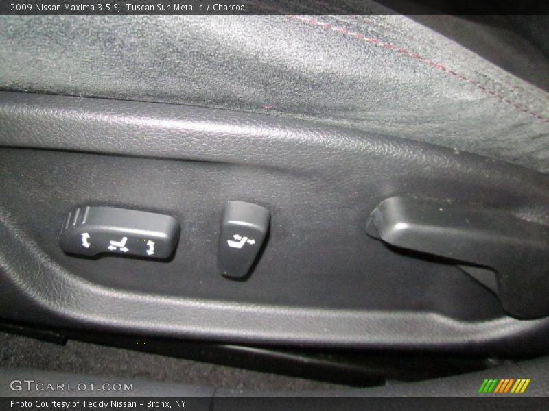 Tuscan Sun Metallic / Charcoal 2009 Nissan Maxima 3.5 S