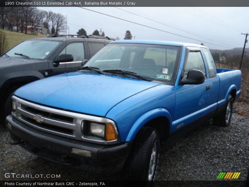 Bahama Blue Metallic / Gray 1995 Chevrolet S10 LS Extended Cab 4x4