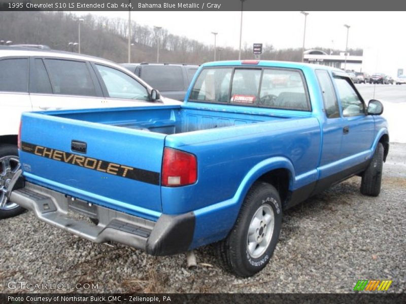 Bahama Blue Metallic / Gray 1995 Chevrolet S10 LS Extended Cab 4x4