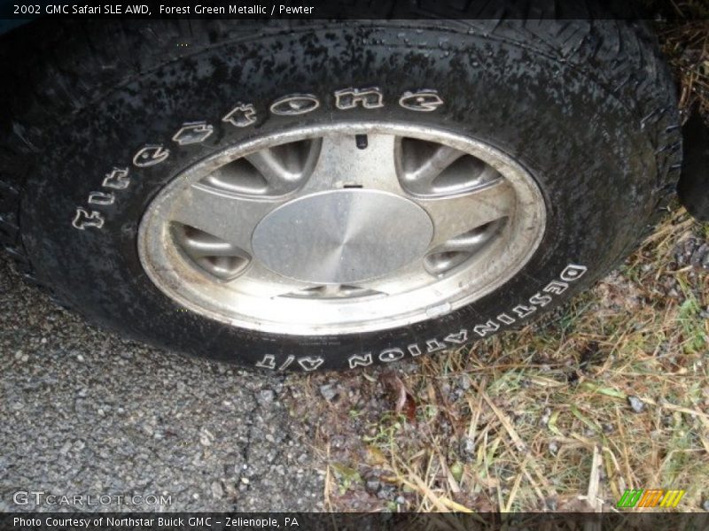 Forest Green Metallic / Pewter 2002 GMC Safari SLE AWD