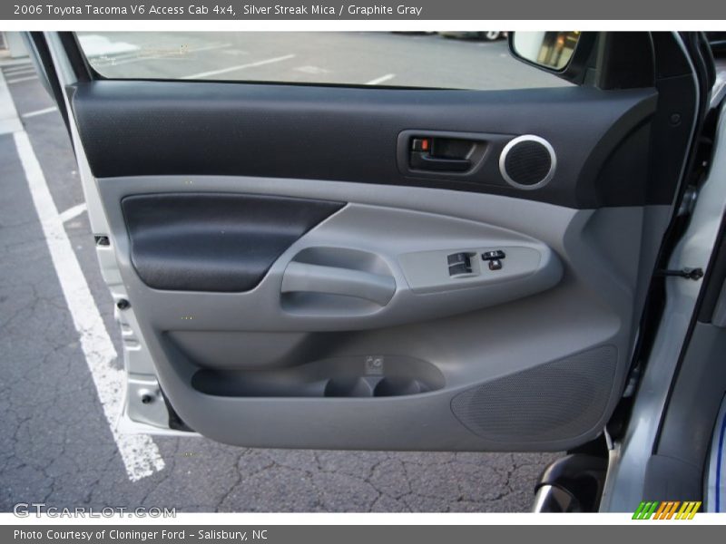 Door Panel of 2006 Tacoma V6 Access Cab 4x4