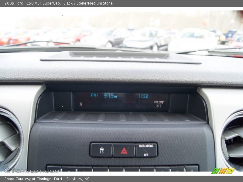 Black / Stone/Medium Stone 2009 Ford F150 XLT SuperCab