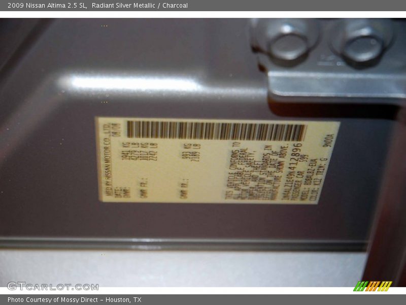 Radiant Silver Metallic / Charcoal 2009 Nissan Altima 2.5 SL
