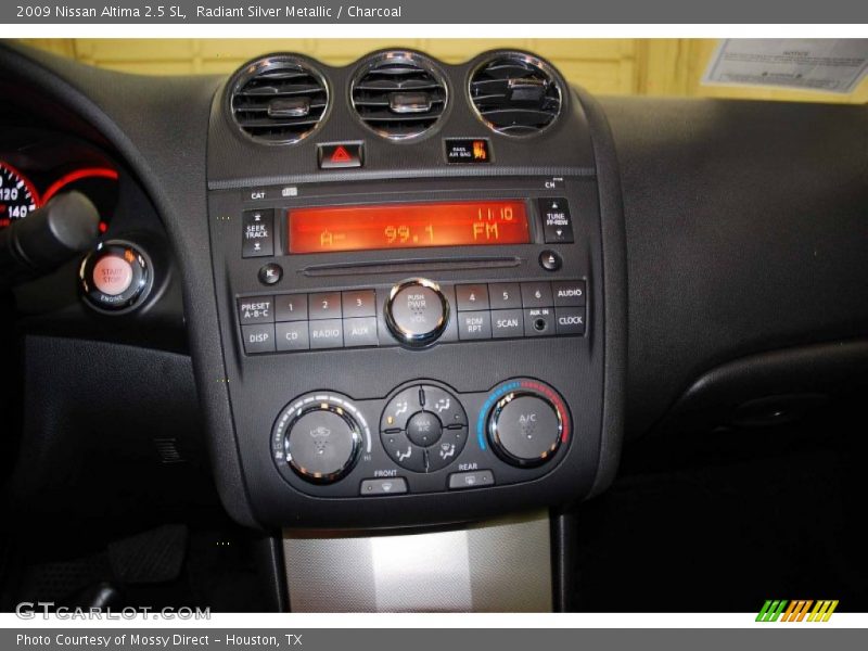 Radiant Silver Metallic / Charcoal 2009 Nissan Altima 2.5 SL