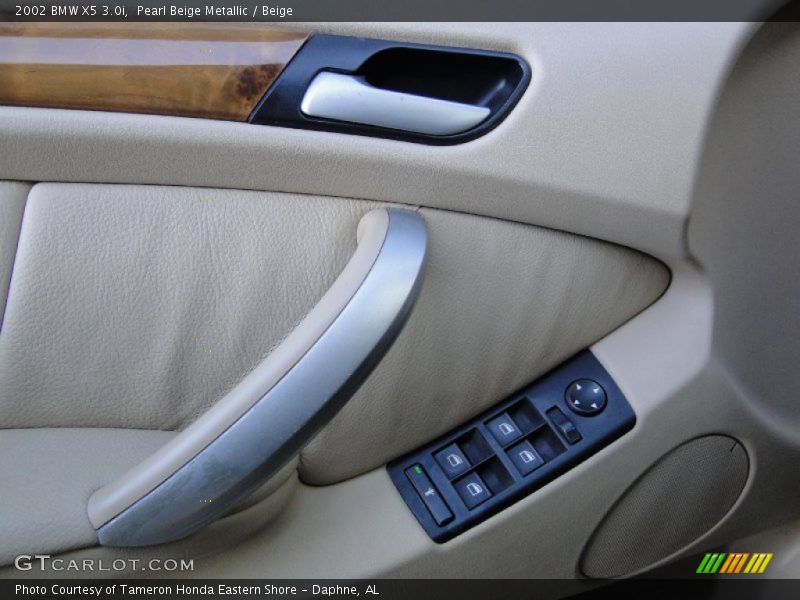 Pearl Beige Metallic / Beige 2002 BMW X5 3.0i