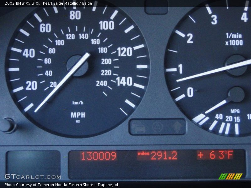 Pearl Beige Metallic / Beige 2002 BMW X5 3.0i