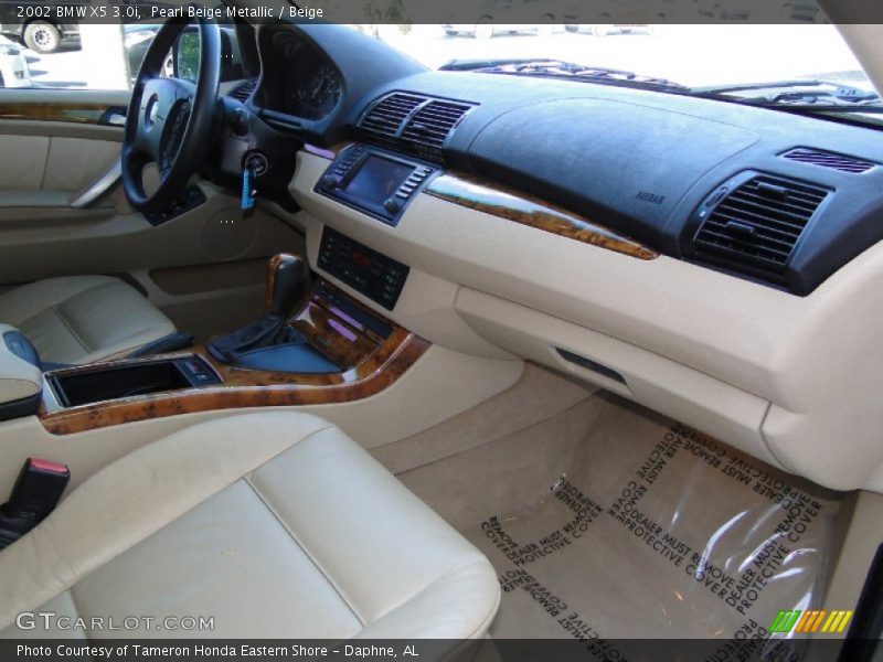 Pearl Beige Metallic / Beige 2002 BMW X5 3.0i