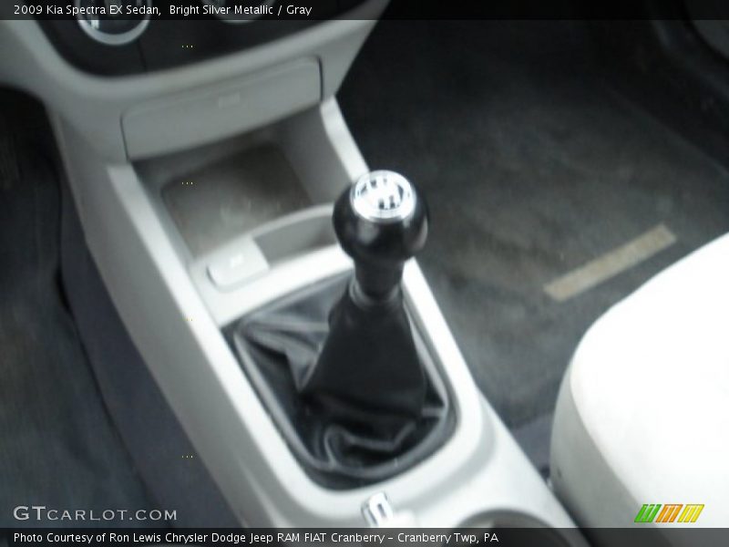 Bright Silver Metallic / Gray 2009 Kia Spectra EX Sedan