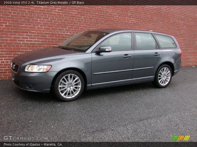 Titanium Grey Metallic / Off Black 2009 Volvo V50 2.4i