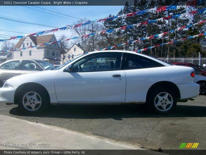 Bright White / Graphite 2001 Chevrolet Cavalier Coupe