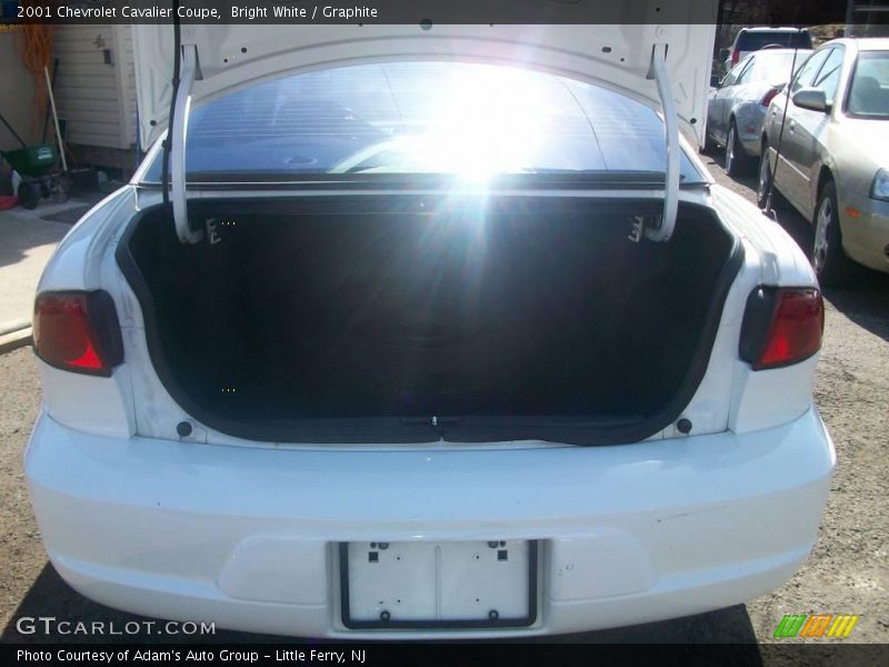 Bright White / Graphite 2001 Chevrolet Cavalier Coupe