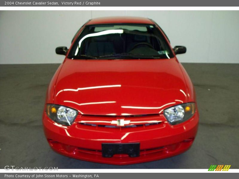 Victory Red / Graphite 2004 Chevrolet Cavalier Sedan