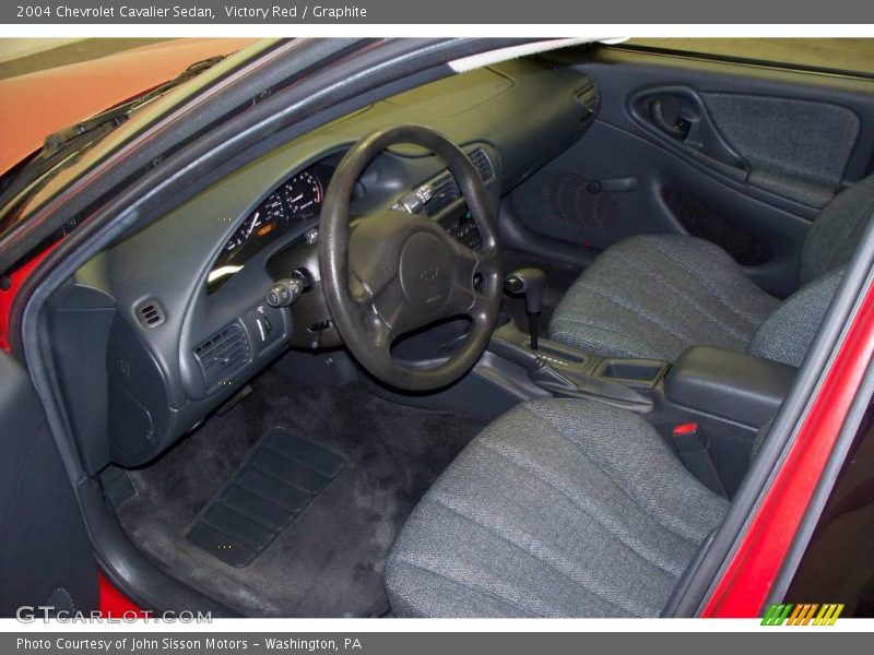 Victory Red / Graphite 2004 Chevrolet Cavalier Sedan