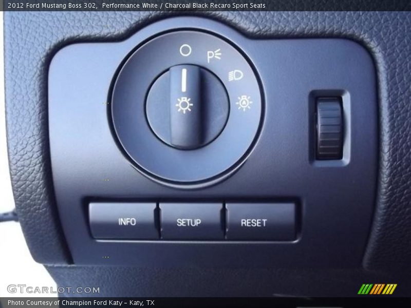 Controls of 2012 Mustang Boss 302
