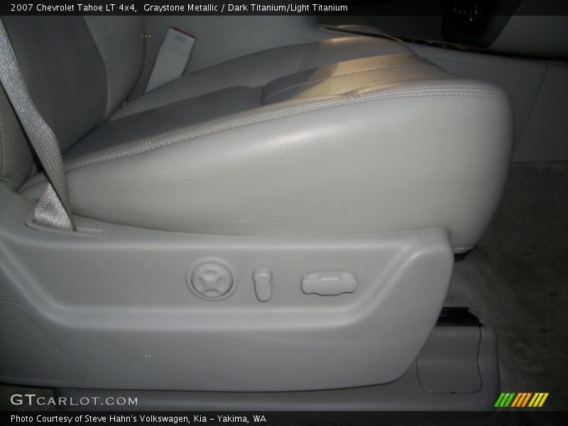 Graystone Metallic / Dark Titanium/Light Titanium 2007 Chevrolet Tahoe LT 4x4