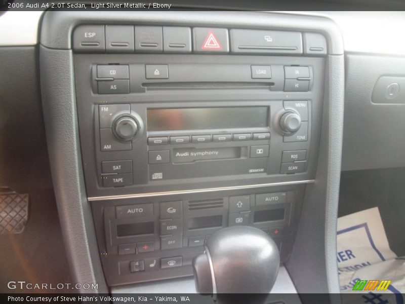 Light Silver Metallic / Ebony 2006 Audi A4 2.0T Sedan