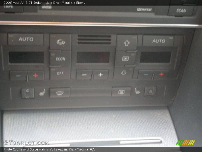 Light Silver Metallic / Ebony 2006 Audi A4 2.0T Sedan