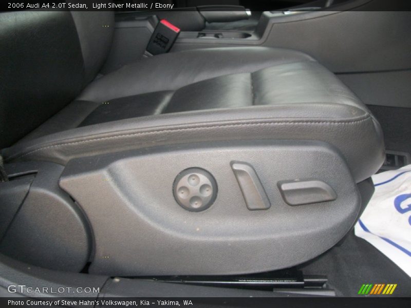 Light Silver Metallic / Ebony 2006 Audi A4 2.0T Sedan