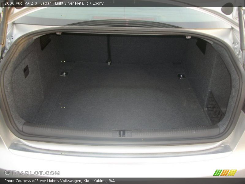 Light Silver Metallic / Ebony 2006 Audi A4 2.0T Sedan